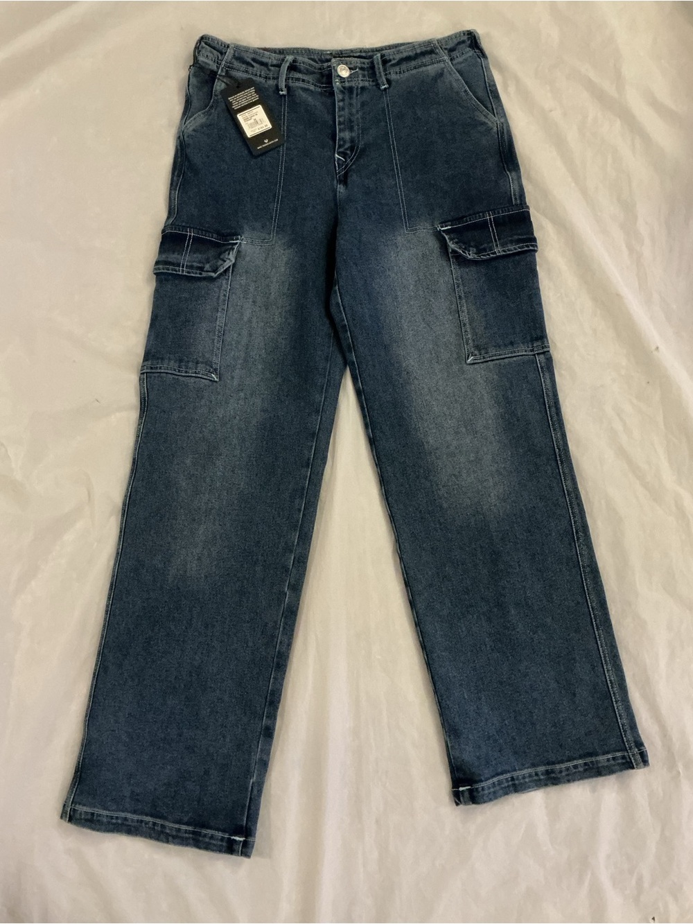 NWT True Religion Cargo denim jeans FLAWED
